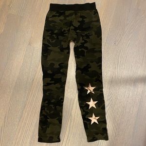 Malibu Sugar camo legging with rose gold stars